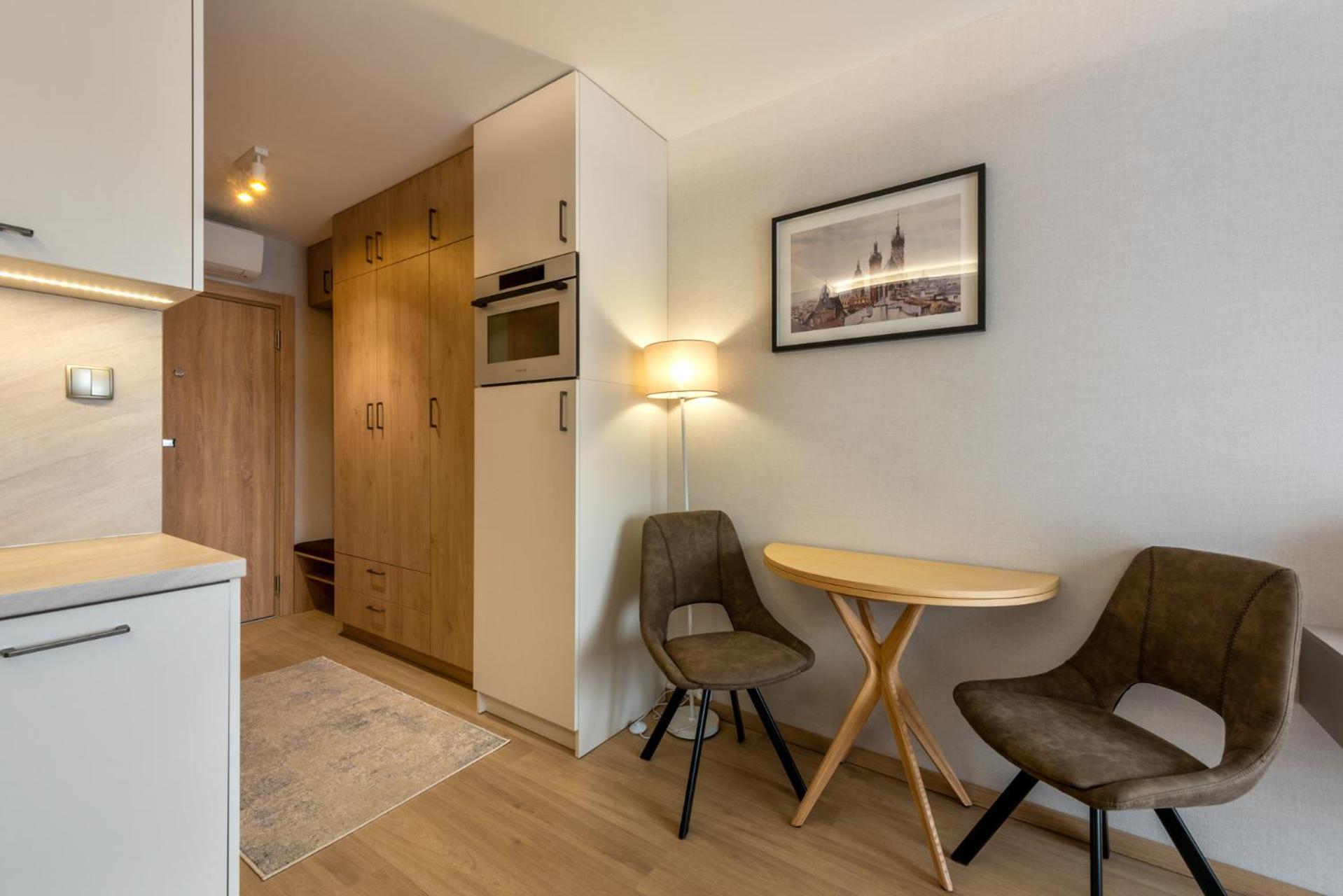 קרקוב Iron Apartments מראה חיצוני תמונה